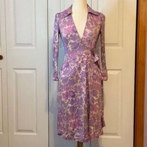 Diane Von Furstenberg Silk Duenne Purple Floral Wrap Dress Pockets 4